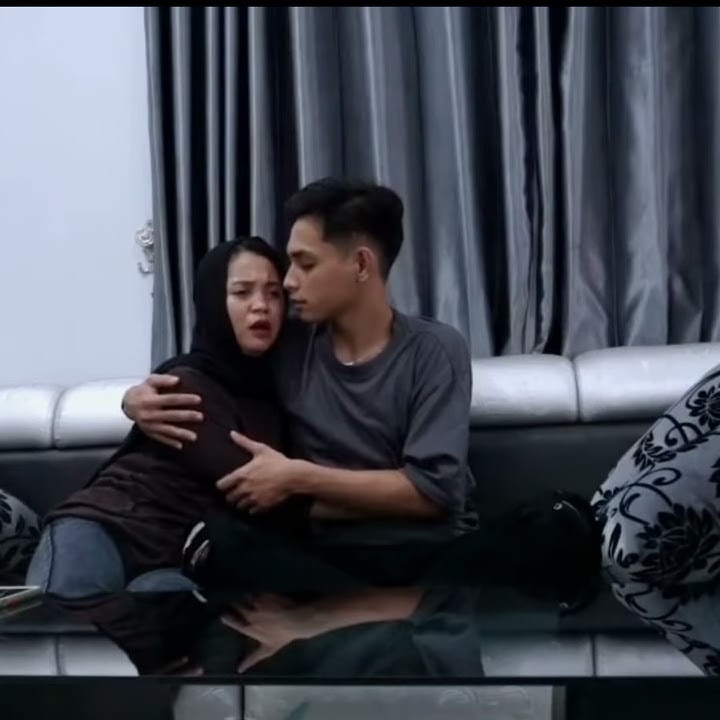 Story WA Romantis Bikin Baper🤤