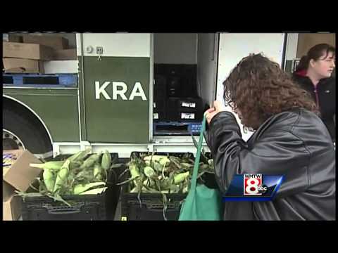 Edward Little High School offers food pantry for students