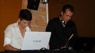 ♚Gangnam Style vs 20 fingers- DJ Ricardo Conde♚