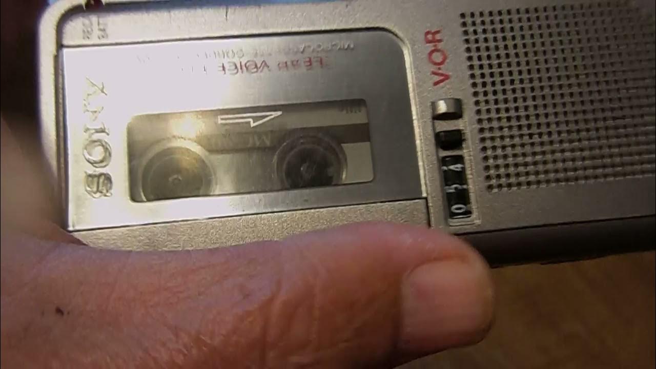 Sony Clear Voice Plus M570V VOR Microcassette Recorder, With 7