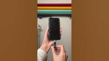 Thumbnail of Backup & Transfer iPhone Photos with SanDisk iXpand Flash Drive