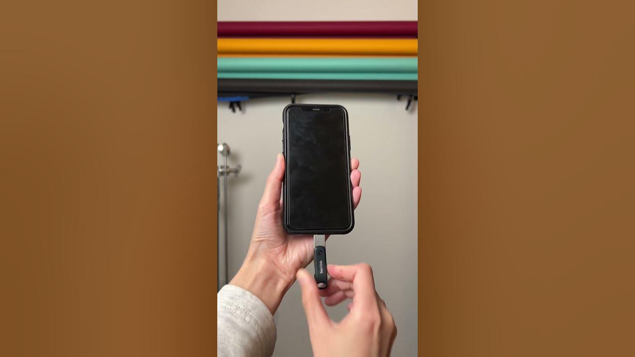 Backup & Transfer iPhone Photos with SanDisk iXpand Flash Drive