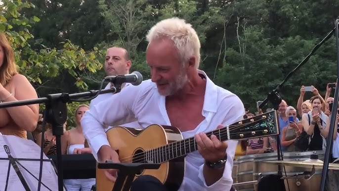 Sting & Zucchero - "Senzo una Donna" (live at Il Palagio in 2018) - YouTube