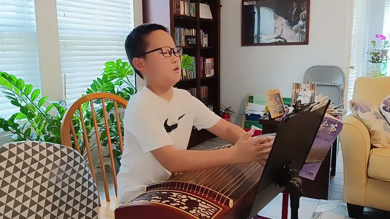 八岁古筝小英雄的【渔舟唱晚】