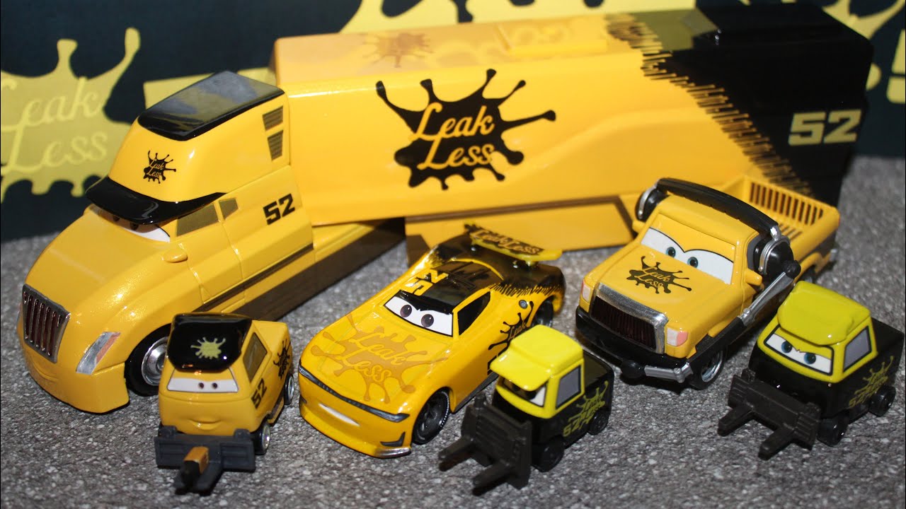 カーズ　マテル　TEAM LEAK LESS CREW Amazon.com: Disney Pixar Cars Team Leak Less Crew : Toys & Games
