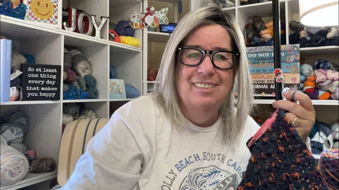 Среда: Вязание крючком и беседы