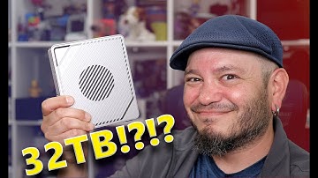 When you NEED 32TB of Storage FAST! Acasis 4 Bay Thunderbolt 4 NVME RAID Enclosure!