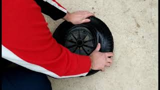 Replace a wheelbarrow tire by Steph La Bricole 4,986 views 1 year ago 5 minutes, 8 seconds
