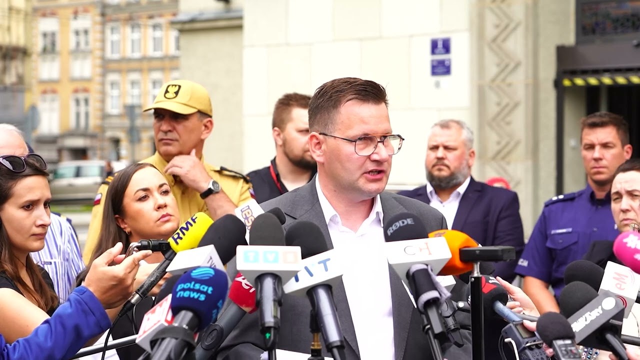 Konferencja prasowa prezydenta Szymona Michałka w sprawie Estakady - 3 czerwca 2025