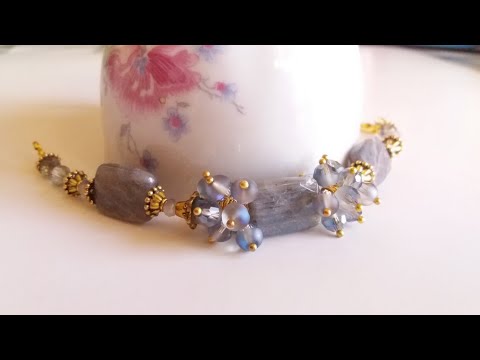 ქალის სამაჯური \"მთვარის მესაიდუმლე\" ლაბრადორიტის ქვებით