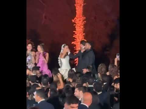 أحمد سعد يتعرض لحادث سير كبير بعد إحيائه حفل زفاف وشقيقه عمرو سعد يطلب دعواتكم لينا