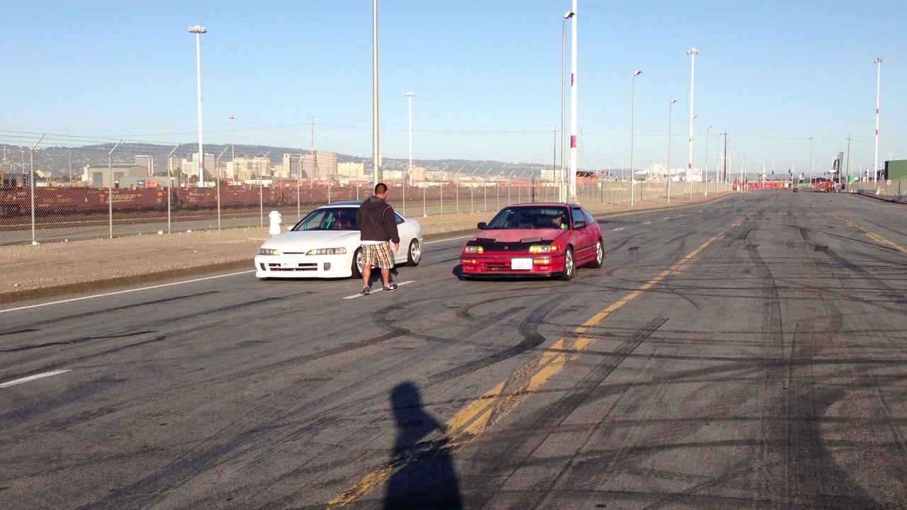GSR CRX Goes against GSR Acura Integra @ 7th street
