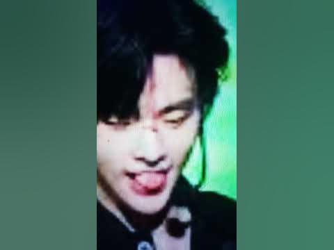 I can do both (hyunjin) skz - YouTube