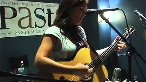 Lori McKenna  - Full Concert - 08/29/08 - Paste Magazine Offices (OFFICIAL)