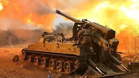 Watch the Raw Firepower of the 2S5 Giatsint-S howitzer