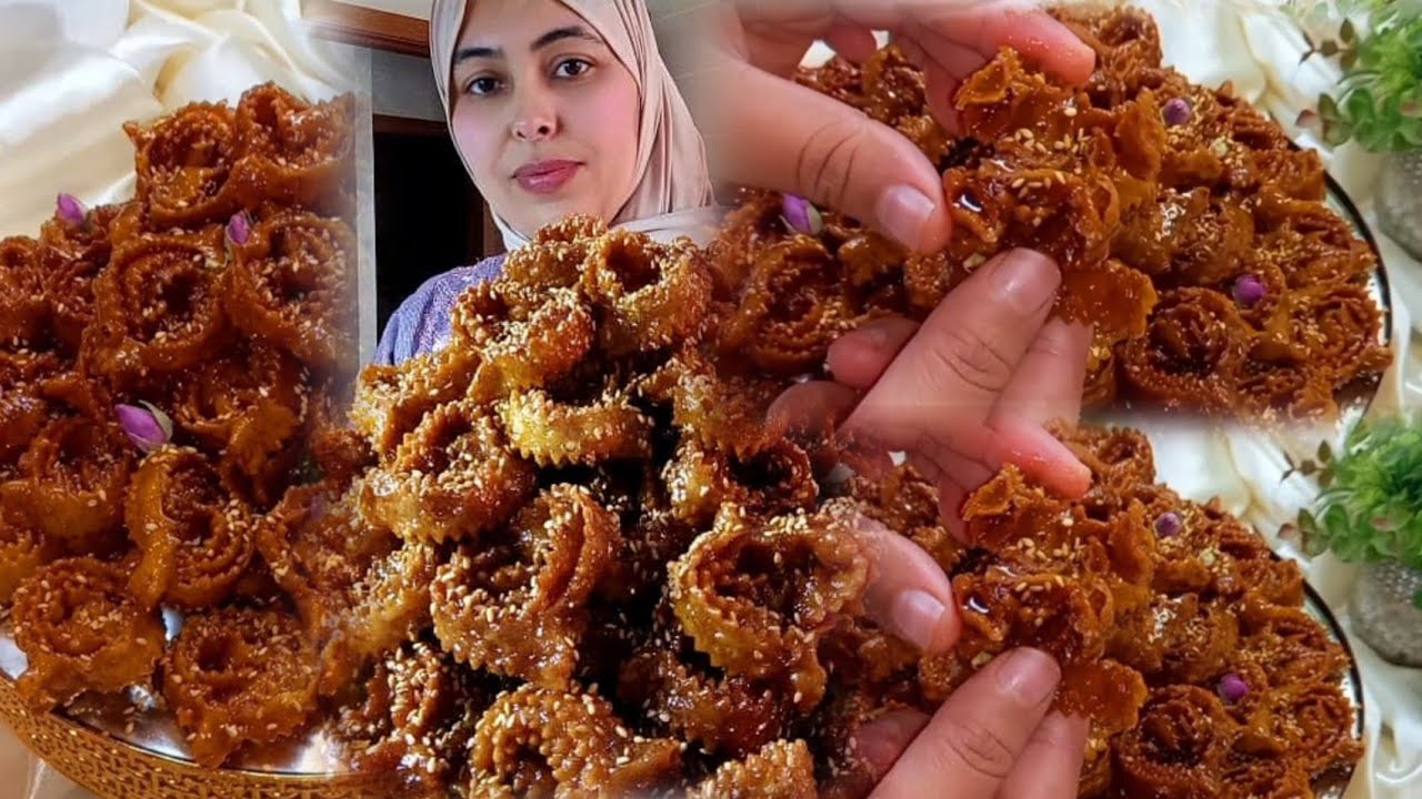 الشباكية بأسهل طريقة غير بنص كيلو طحين السر باش تبقا شاربة العسل وكتجي هشيشة