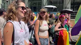 Trotz Hitzewelle: Tausende Feierten Den Csd In Jena