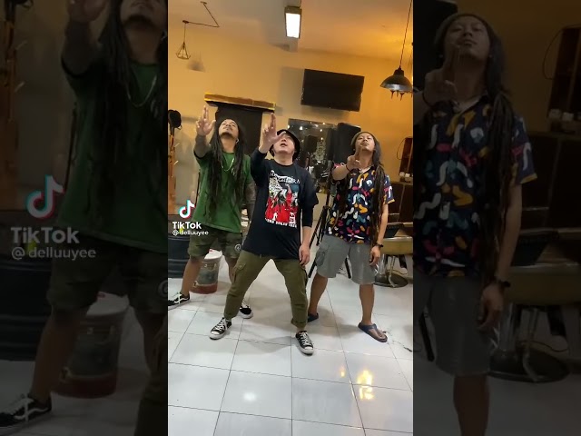 Dj tik tok tanpa batas waktu class=