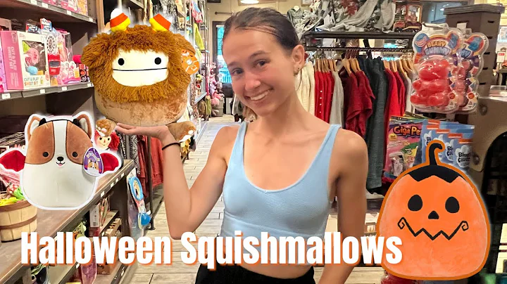 OMG!! 🎃We went to THREE DIFFERENT WALGREENS to find HALLOWEEN SQUISHMALLOWS 🎃 ✨ HUNT 2022✨