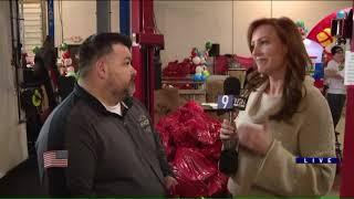 Fox Valley community comes together to gift wrap for a good cause