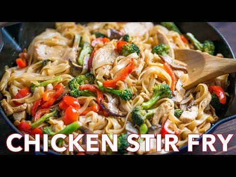 Dinner: Chicken Stir Fry with Rice Noodles - Natasha's Kitchen