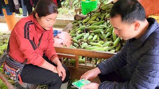 Hong felt awkward when Phong kept asking about her relationship with Hoi.