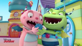Henry Hugglemonster - Monster Mama's Day Song - Official Disney Junior UK HD