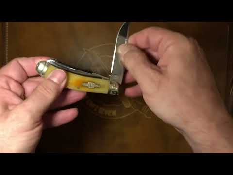 One Minute Knife Video: Rough Rider sow belly trapper in bone