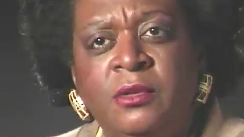 Her Heart-Wrenching Stories Growing Up In 1950s Vi...