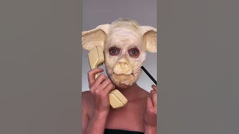 I can’t whistle! Peppa Pig makeup!