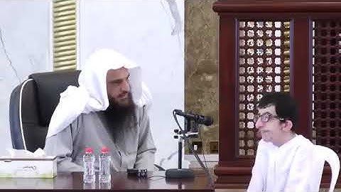 تلاوة شاب من ذوي الاحتياجات الخاصة وتأثر الشيخ عبد الرزاق البدر