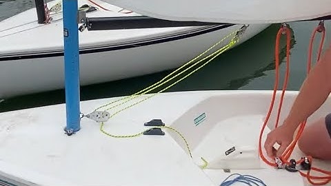 Boom Vang rigging- Holder Hawk