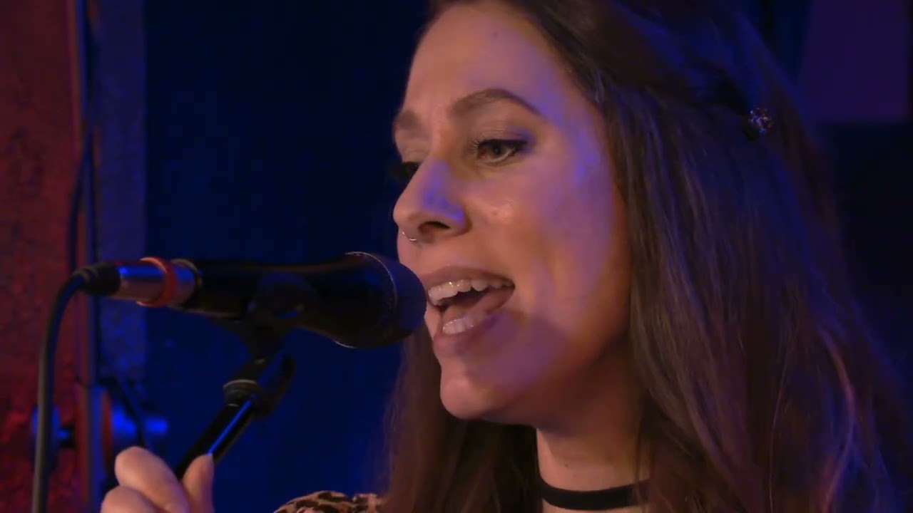 Vagabond Vibes live on stage