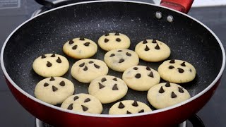 Eggless Biscuit in Pan | Choco chips Cookies | Cookies - Biscuit #StayHomeWithMe