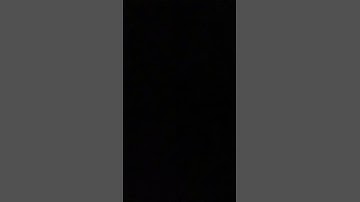 what is the Difference between local variable and instance variables?