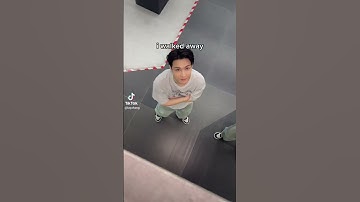Thumbnail of #layzhang #jvke "EASY" #ytshorts