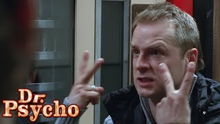 Versehentlich 3.000 Euro verloren | Dr. Psycho mit Christian Ulmen