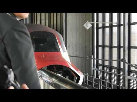 【東北・秋田新幹線・盛岡駅】E6系＋E５系連結シーン