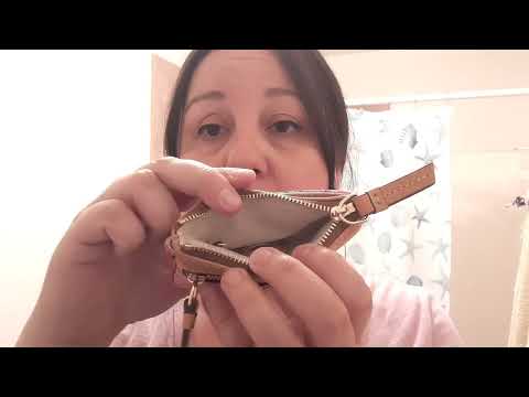 Dooney u0026 Bourke coin purse