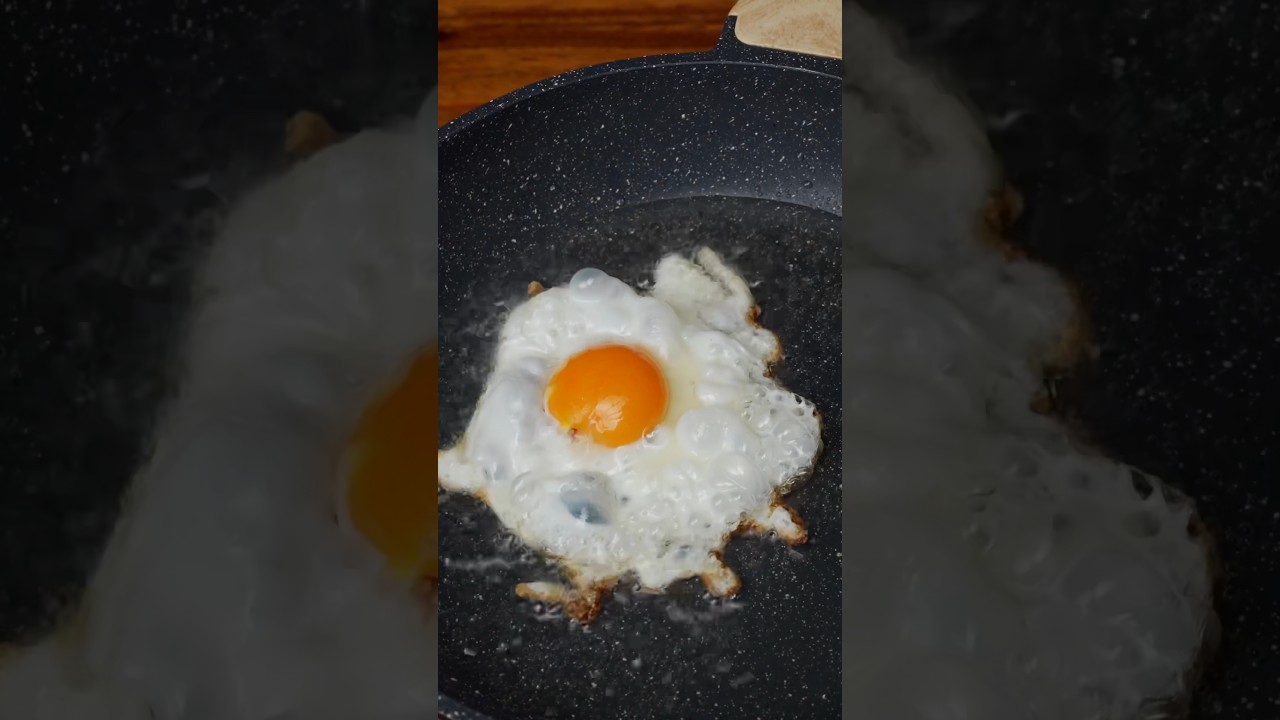 ไข่ดาวกรอบแสนอร่อย ทำแค่เนี่ย #Shorts #ASMR