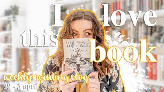 A new escapist fantasy, a Feminist book box and talking about time off | Weekly reading vlog