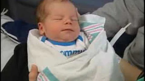 Congrats! Melissa Carlson Has Baby