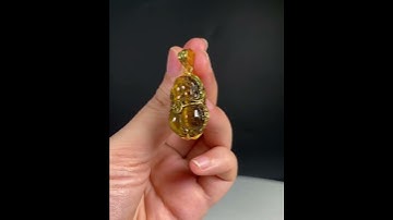 Mặt dây chuyền tỳ hưu thạch anh mắt hổ bọc vàng