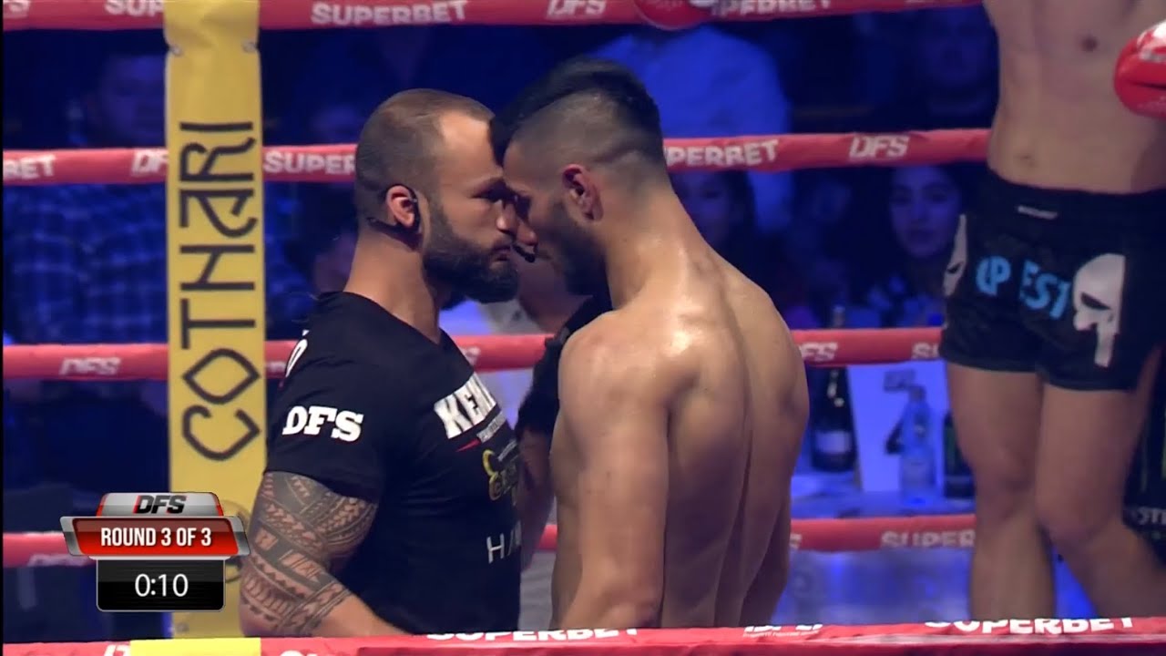 Total madness! Upset fighter challenges the referee after knockdown