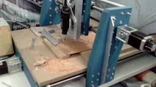 🗜🖥router fresadora DIY Woodworking CNC machine🖥🗜 by Kike LifeStyle 244,504 views 14 years ago 5 minutes, 18 seconds