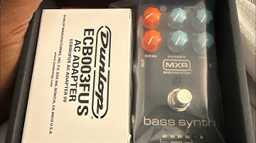 Giving the @jimdunlopusa MXR Bass Synth Pedal a go in the real world