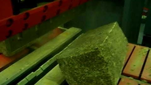 MEC stone splitting POWER TRITTICO 200 ton.4.AVI