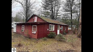 3105 N 3 1/4 Road, Mesick, MI - 1945715