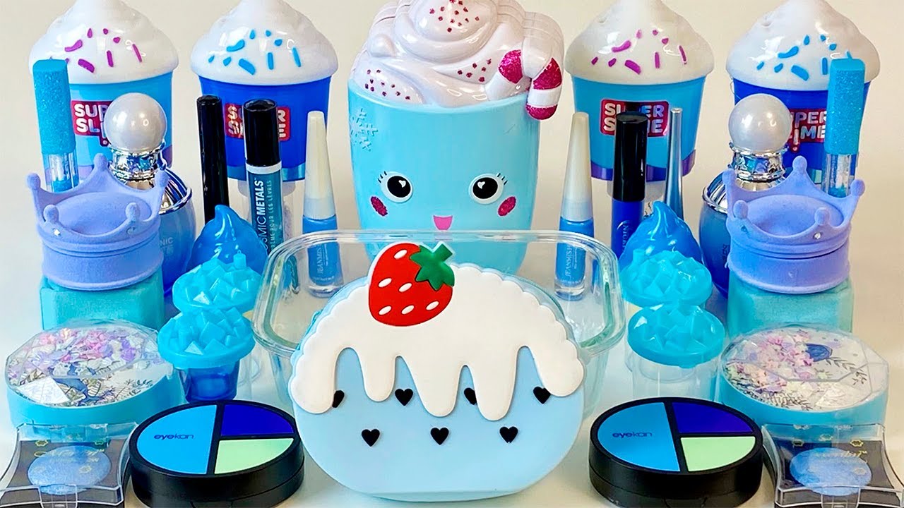 ASMR Slime Mixing ”BLUE” 💙💦💤 makeup, Eyeshadow, glitter into slime. Satisfying slime video.