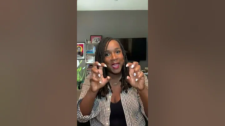 Danielle Moodie (deeztwocents) talks about the sta...